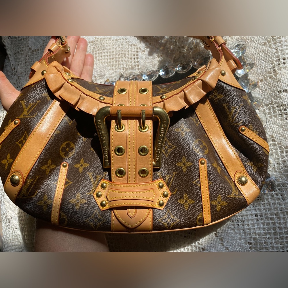 SOLD Louis Vuitton Leonor Purse Authentic! Limited edition and RARE (SOLD)